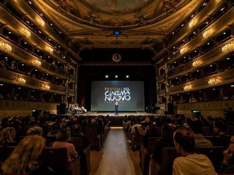 Il Festival Internazionale del Cinema di Manila: Un incontro tra cultura e diplomazia con Sharon Cuneta al centro